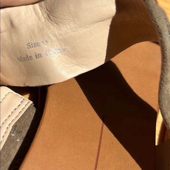 NWT | Dolce Vita Tan Sandals Two-Strap Design - Picture 4 of 6